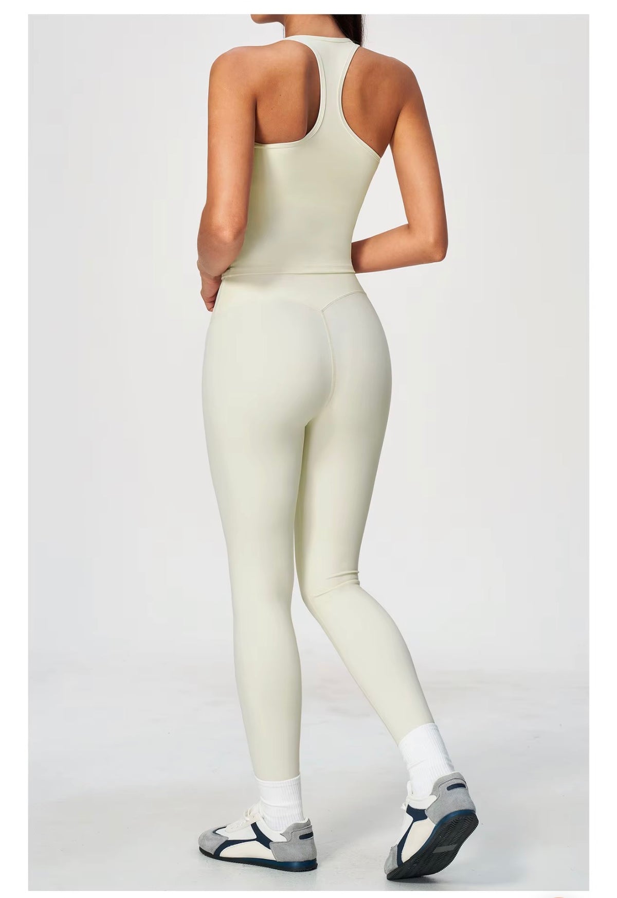 PRE-ORDER Limitless Core Legging Bone