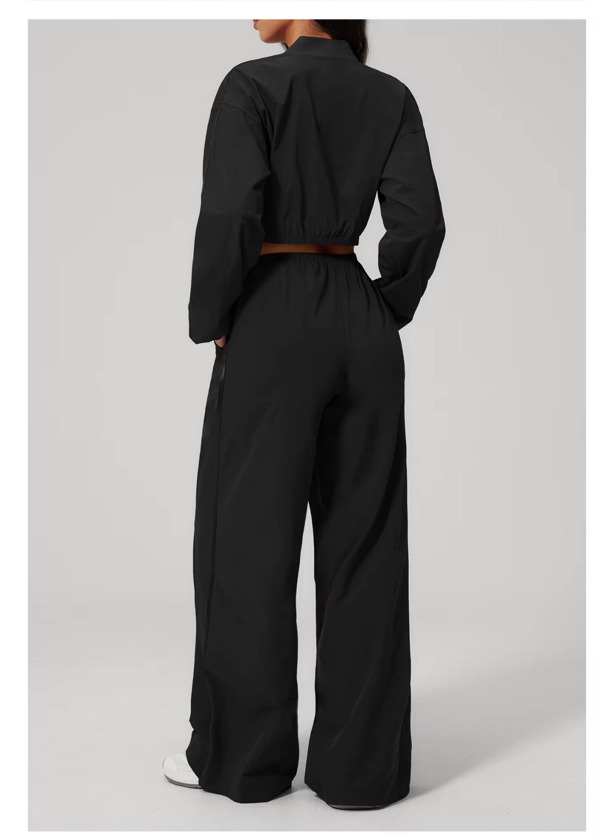 PRE-ORDER Iconic Motion Wide Leg Pants Noir