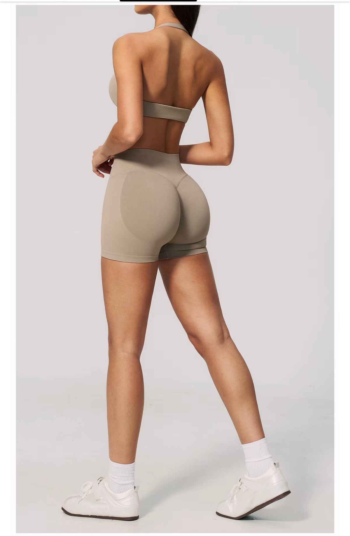 PRE-ORDER Seamless Sculpt Halter Bra Hazelnut
