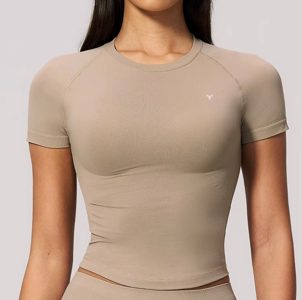 PRE-ORDER Seamless Sculpt Tee Hazelnut