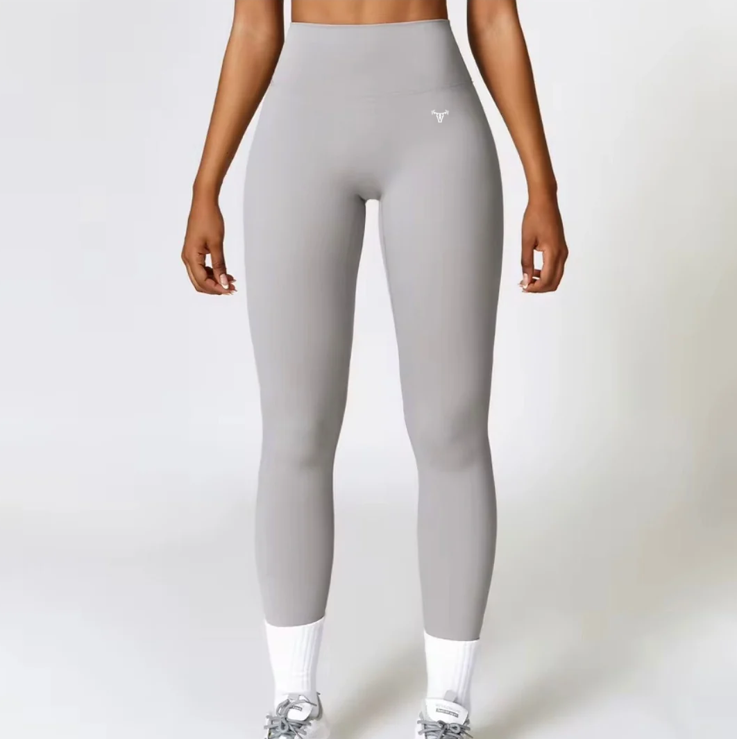 PRE-ORDER Limitless Core Legging Cloud Grey
