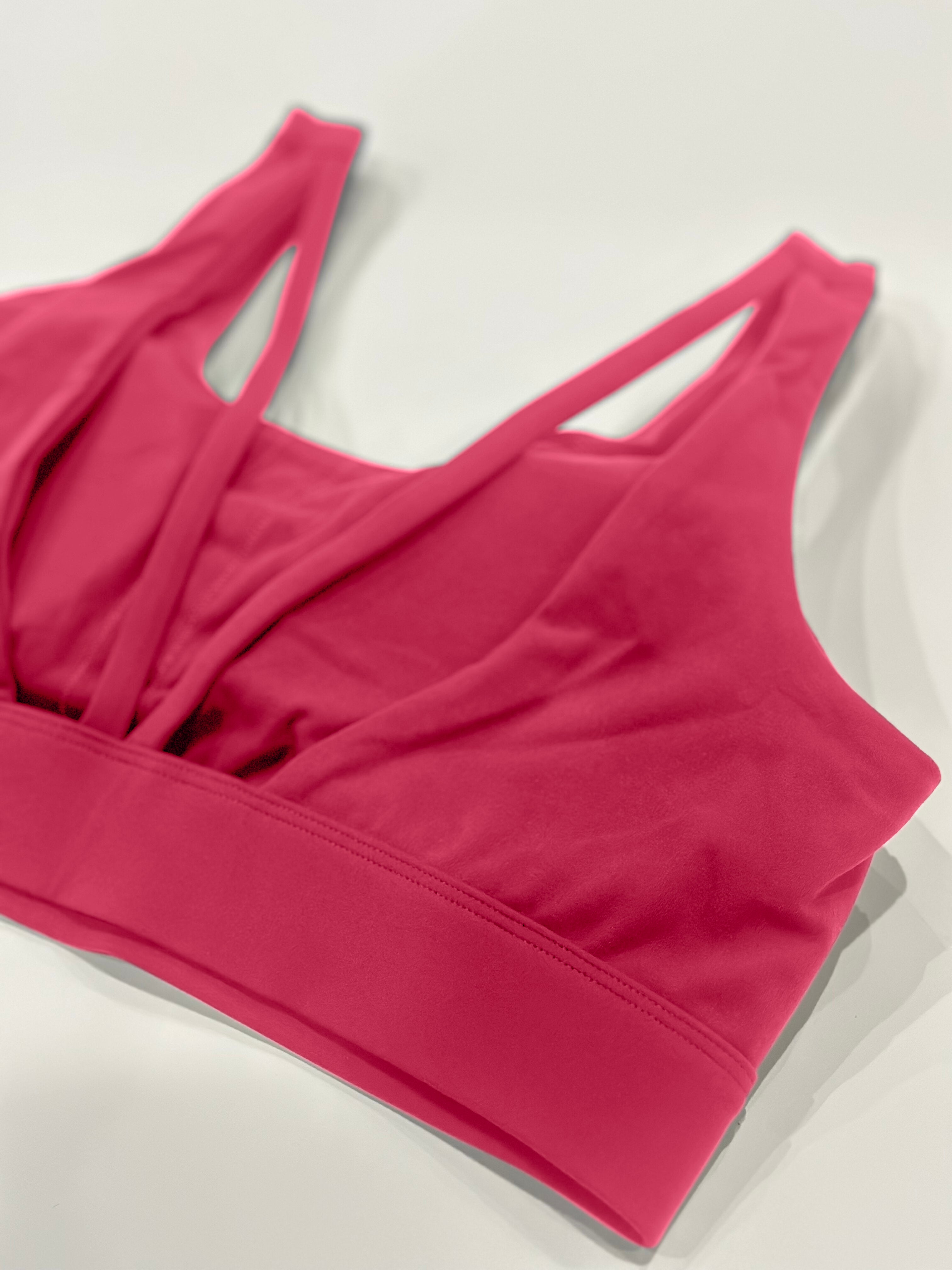 Limitless Sports Bra Red