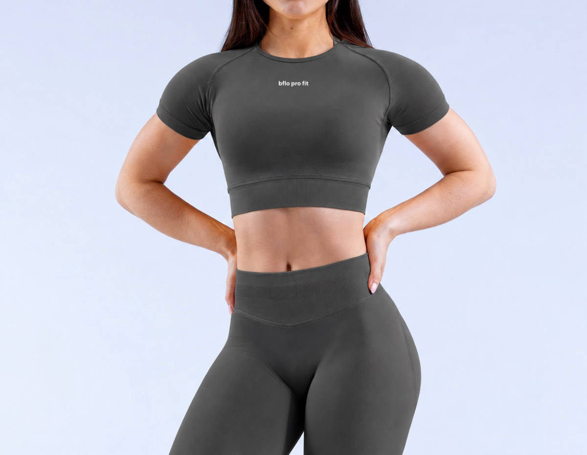 PRE-ORDER Seamless Crop Tee Shadow