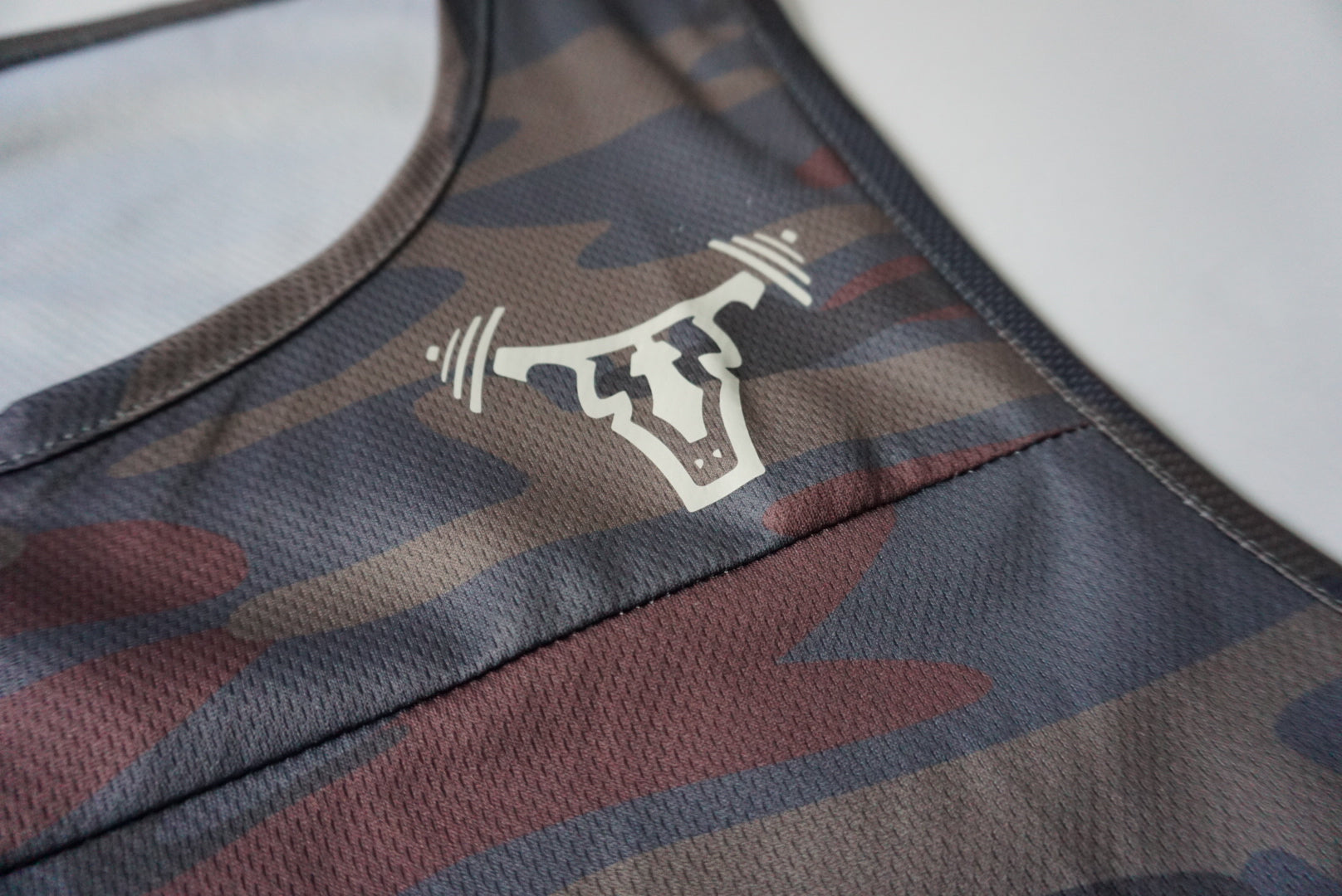 Iconic Men's Performance Tank Camouflage